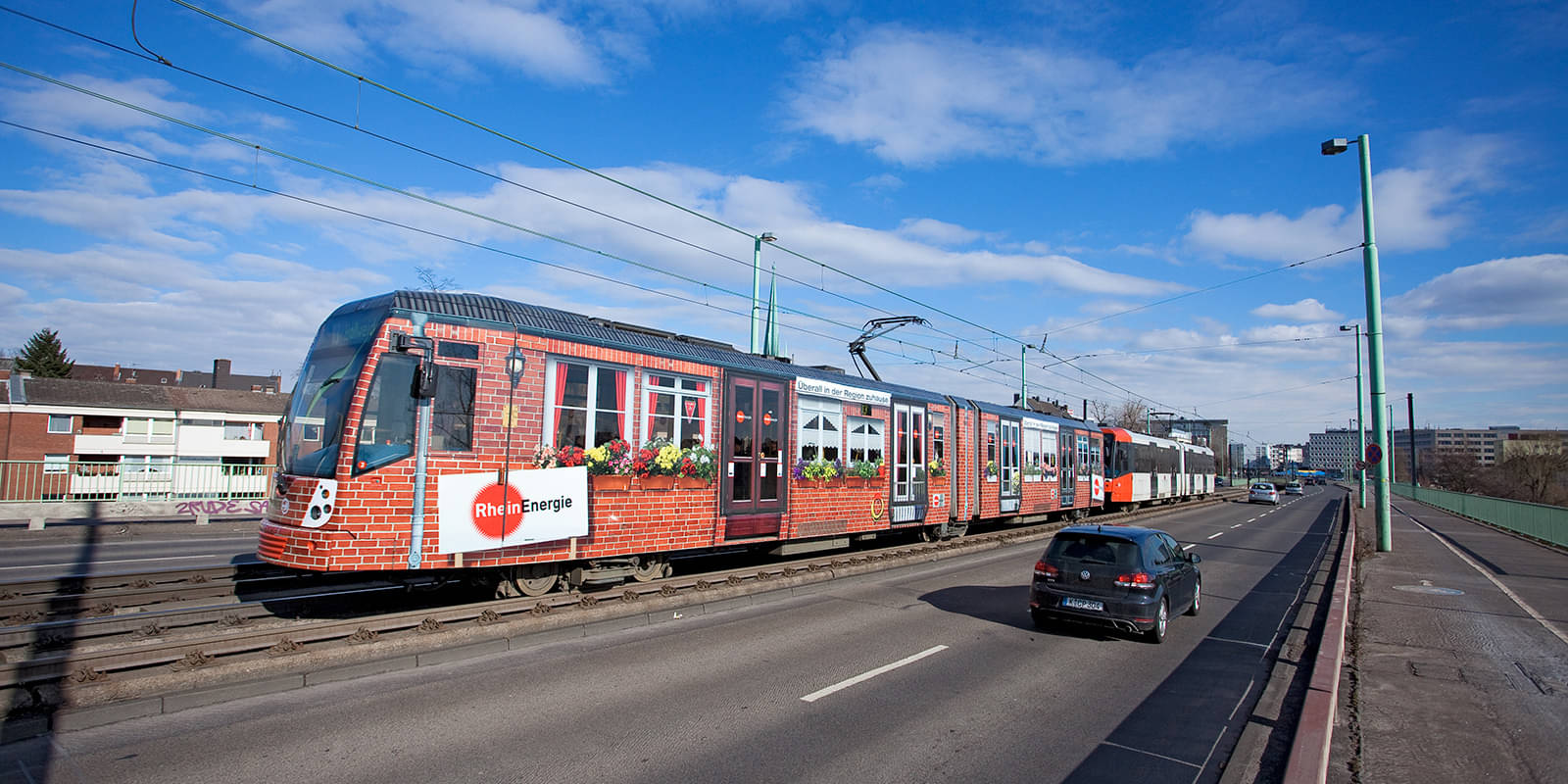 Die „Hausbahn“. Überall in der Region zuhause.
